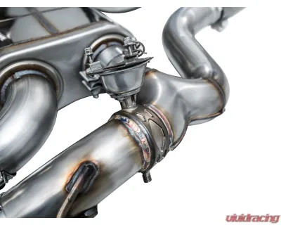 AWE Tuning SwitchPath Exhaust | 4.5" Quad Chrome Silver Tips BMW G87 M2 2023-2025 - 3025-42487