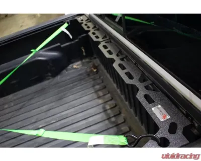 Fishbone Offroad Front Bed - Wheel Chock System Toyota Tacoma 2005-2021 - FB21294