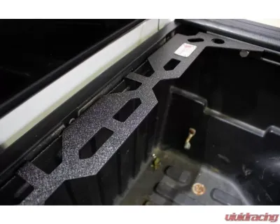 Fishbone Offroad Front Bed - Wheel Chock System Toyota Tacoma 2005-2021 - FB21294