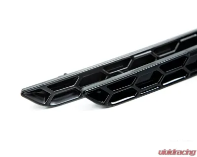 Acexxon Matte Black Honeycomb Rear Reflector Insert Set BMW F8X M3 | M4 - R02-10-1