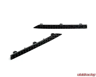 Acexxon Gloss Black Honeycomb Rear Reflector Insert Set BMW G8X M3 | M4 - R17-10-2