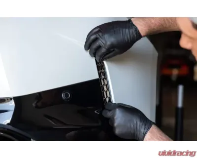 Acexxon Gloss Black Honeycomb Rear Reflector Insert Set BMW G42 2-Series - R21-10-2