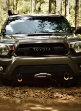 Southern Style Offroad Powdercoated Black Slimline Plain without Bull Bar Toyota Tacoma 2012-2015                                     - SSO-FBR-03-10 - Image 2