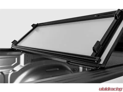 ACCESS Cover LOMAX Stance Hard Tri-Fold Cover 6ft 6" Box Chevrolet | GMC Full Size 2014-2019 - G3020039