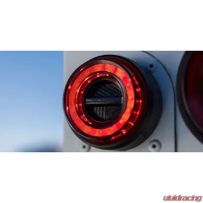 Glohh GL-2 Taillight Deep Red Land Rover Defender 90|110|130 1990-2016 - GL-2
