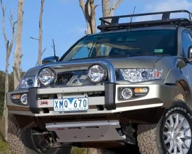 ARB Sahara Deluxe Front Bumper with Mounting Hardware Mitsubishi Challenger 2010+