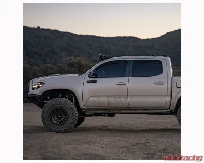 ADV Fiberglass Bumper Caps Toyota Tacoma 2016-2023 - AFC 156-FE