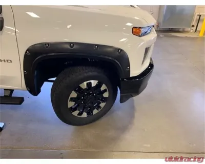 EGR Set Of 4 Traditional Bolt-On Look Fender Flares Chevrolet Silverado 2500 HD | 3500 HD 2020-2023 - 791884