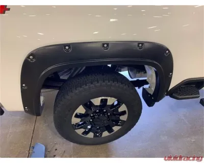 EGR Set Of 4 Traditional Bolt-On Look Fender Flares Chevrolet Silverado 2500 HD | 3500 HD 2020-2023 - 791884