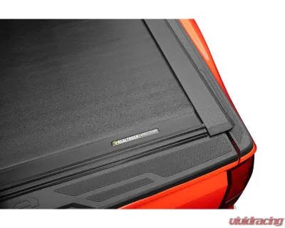 Roll-N-Lock 5' Retractable M-Series Toyota Tacoma 2024 - LG532M