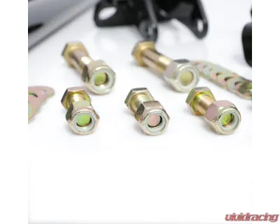 HSP Diesel 58 inch Bolt On Traction Bars 3.5 inch Axle Diameter Custom Color Chevrolet | GMC 2001-2010 - 035-1-HSP-CUST