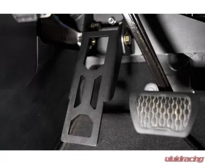 DV8 Offroad Adjustable Dead Pedal?Jeep JL/JT 2018-2022 - STJL-03