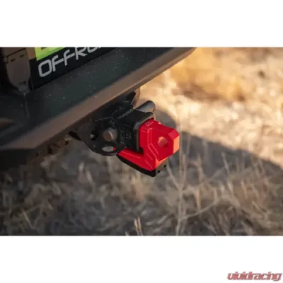 DV8 Offroad Xtract Hitch Skid Plate - UNHS-01RD