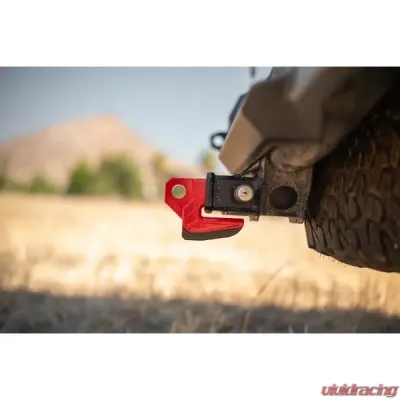 DV8 Offroad Xtract Hitch Skid Plate - UNHS-01RD