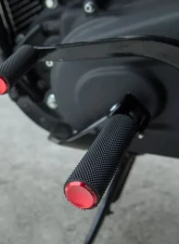 Arlen Ness Knurled Passenger Red Footpegs Harley Davidson Softail 2018+                                     - 07-955 - Image 2