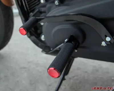 Arlen Ness Knurled Passenger Red Footpegs Harley Davidson Softail 2018+ - 07-955