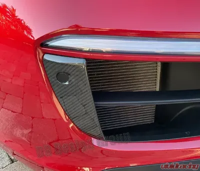 DB Carbon Front Air Scoops R + L Porsche 991.2 Targa 4 | 4S | GTS 2016-2019 - 1486TA2-0001