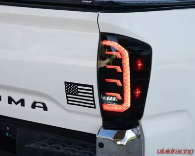 Diode Dynamics LED FORM Tail Lights (Pair) Toyota Tacoma 2016-2023 - FL0018
