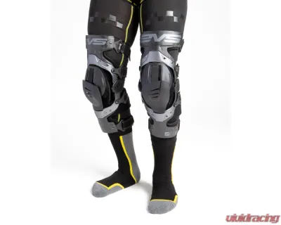 EVS Axis Pro Knee Brace - Single Left - AXISP-GRY-ML