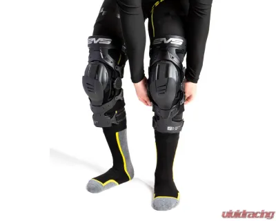 EVS Axis Sport Knee Brace - Pair - AXISS-BK/GY-MP