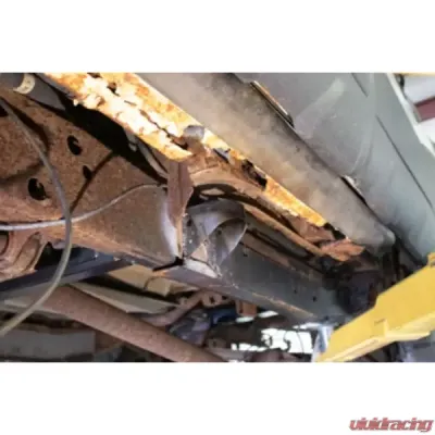 Rust Buster Center Body Frame Mount Chevrolet | GMC | Cadillac 2000-2014 - RB7418