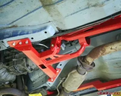 UMI Performance Tunnel Mounted Torque Arm TH400 Transmission w/ Front Drive Shaft Loop 3" Red GM F-Body 1982-1992 - 2219-R