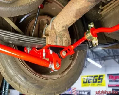 UMI Performance Adjustable Rear Sway Bar | Rod End Mounts Red GM F-Body 1970-1981 - 2635-R