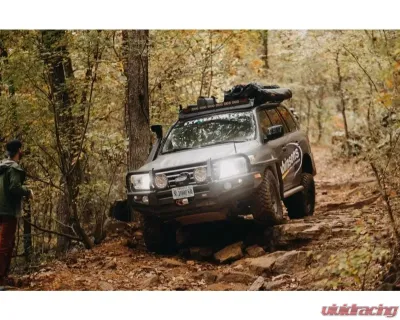 Dobinsons Side Steps And Rails Toyota Land Cruiser 200 Series 2008-2021 - SR59-165