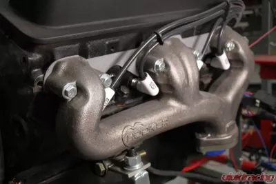Hooker Exhaust Manifold 2.5 Outlet Natural Chevrolet Small Block - 8525HKR