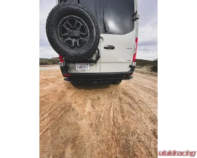 Aluminess Touring Rear Step Mercedes-Benz Sprinter 2019+ - 210721