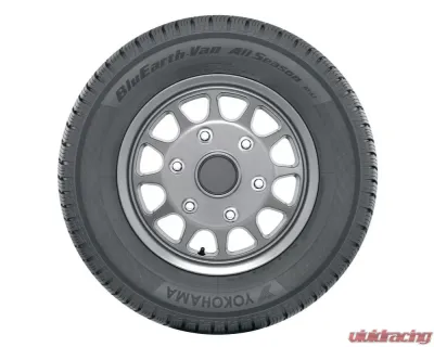 Yokohama BluEarth RY61 Tire 225/75R16C 121/120R - 110106105
