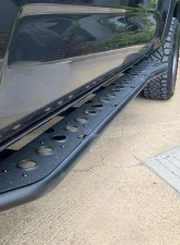 Cali Raised LED Step Edition Rock Slider Double Cab | Long Bed w/ Kick Out | Yes (Powder Coat) | Raw Steel Toyota Tacoma 2024+                                     - CR4093 - Image 4