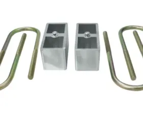 MaxTrac 2in Rear Lowering Blocks and U-Bolts Chevrolet S10 2WD 1982-2004