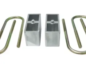 MaxTrac 3in Rear Lowering Blocks and U-Bolts Chevrolet S10 2WD 1982-2004