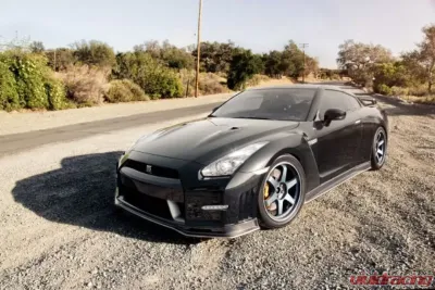 N-Tune V1 Front Bumper FRP and Carbon Fiber 2x2 Gloss Nissan GTR R35 2009-2016 Nissan GTR R35 2009-2016 - N100-1000