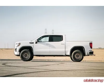 Cognito Motorsports 3 inch Elite Leveling Kit w/ Fox Elite 2.5 Reservoir Shocks Chevrolet Silverado 1500 | GMC Sierra 1500 2WD/4WD 2019-2021 - 210-P1006
