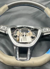 Volkswagen GTI | Golf R | Jetta GLI OEM Steering Wheel 2015-2017 - Used CLEARANCE                                     - VR-VWMK7R-STR-WHL-core - Image 2