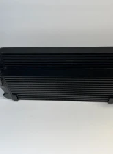 Front Mount Intercooler Upgrade BMW F10/F11 525d F07/F10/F11 530d 2010-2016 CLEARANCE                                     - IC BMW Z 445 F BK - Image 2