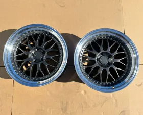 ESR SR01 19x9.5 +35 Gunmetal Gray with a Machined Lip *SET OF 2* CLEARANCE