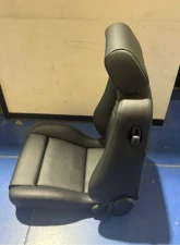 Recaro Ergomed ES Right Seat Black Leather and Vinyl|Black Leather Grey Logo CLEARANCE                                     - 154.20.2541 - Image 4