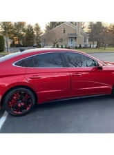 HD Spinout Wheel 22x8.5 5x114.3|5x120 42mm Gloss Black Machined Face w/ Red                                     - SO22856442BK-R - Image 7