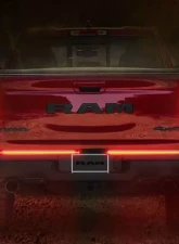 Putco 48in Red Blade Blade LED Light Bar w/ Direct fit Quick-Connect Harness Ford F-250 Super Duty 2017-2019                                     - 9202048-06 - Image 4