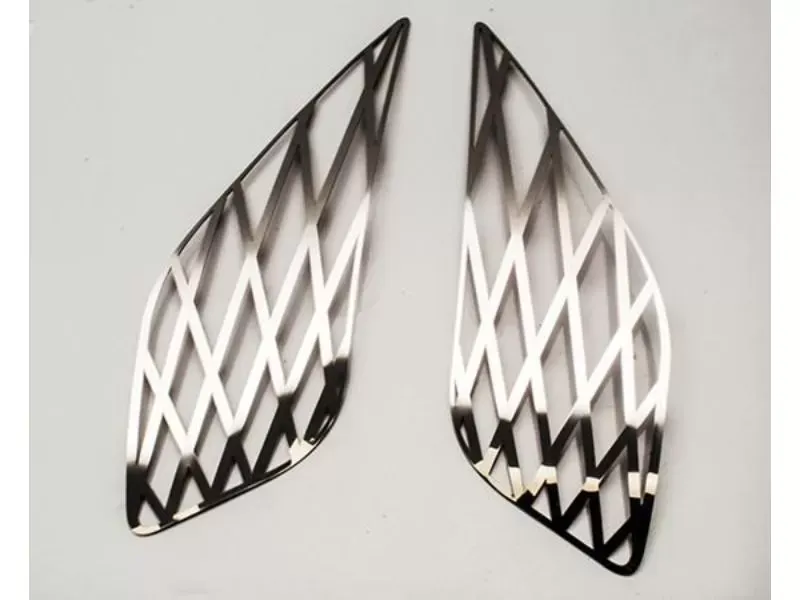 American Car Craft Brushed Expanded Diamond Pattern | Stainless Steel Rear Quarter Vent Grille Overlay Chevrolet C7 Z06 Corvette 2014-2019 - ACC-052112-B