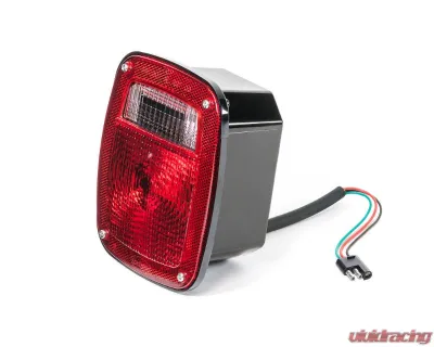 Quadratec Passenger Side Tail Light Assembly - 55213-0010