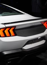 VR Aero Carbon Fiber Rear Trunk Cover Ford Mustang S650 Dark Horse                                     - VR-KF1694 - Image 6