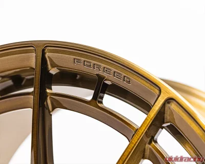 VR Forged D03-R Wheel Brushed Gold 18x9.5 +45mm 5x120 - VR-D03R-1895-45-5120-BRSG