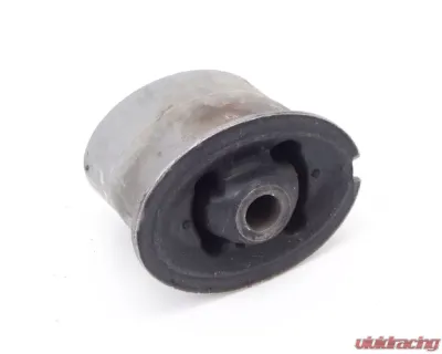 Omix Rear Lower Control Arm Bushing Axle- 04-07 Liberty - 18283.13