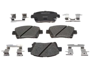 Raybestos R-Line Ceramic Brake Pad Set Front MGD822CH - MGD822CH - Image 2