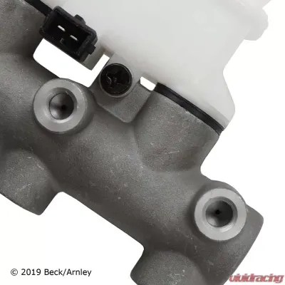 Beck/Arnley Brake Master Cylinder 072-9520 - 072-9520