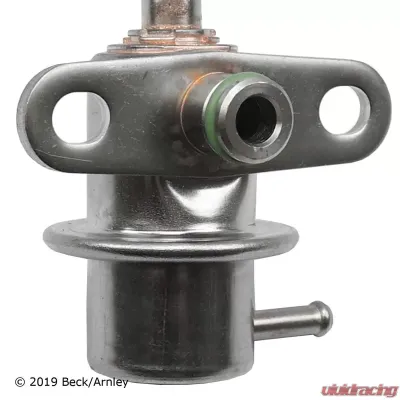 Beck/Arnley Fuel Injection Pressure Regulator 158-0322 - 158-0322
